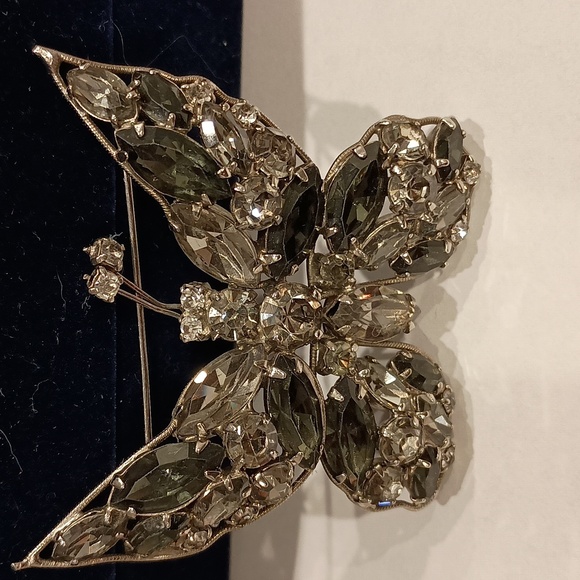 La Roco VTG rare butterfly pin NICE - Picture 3 of 7